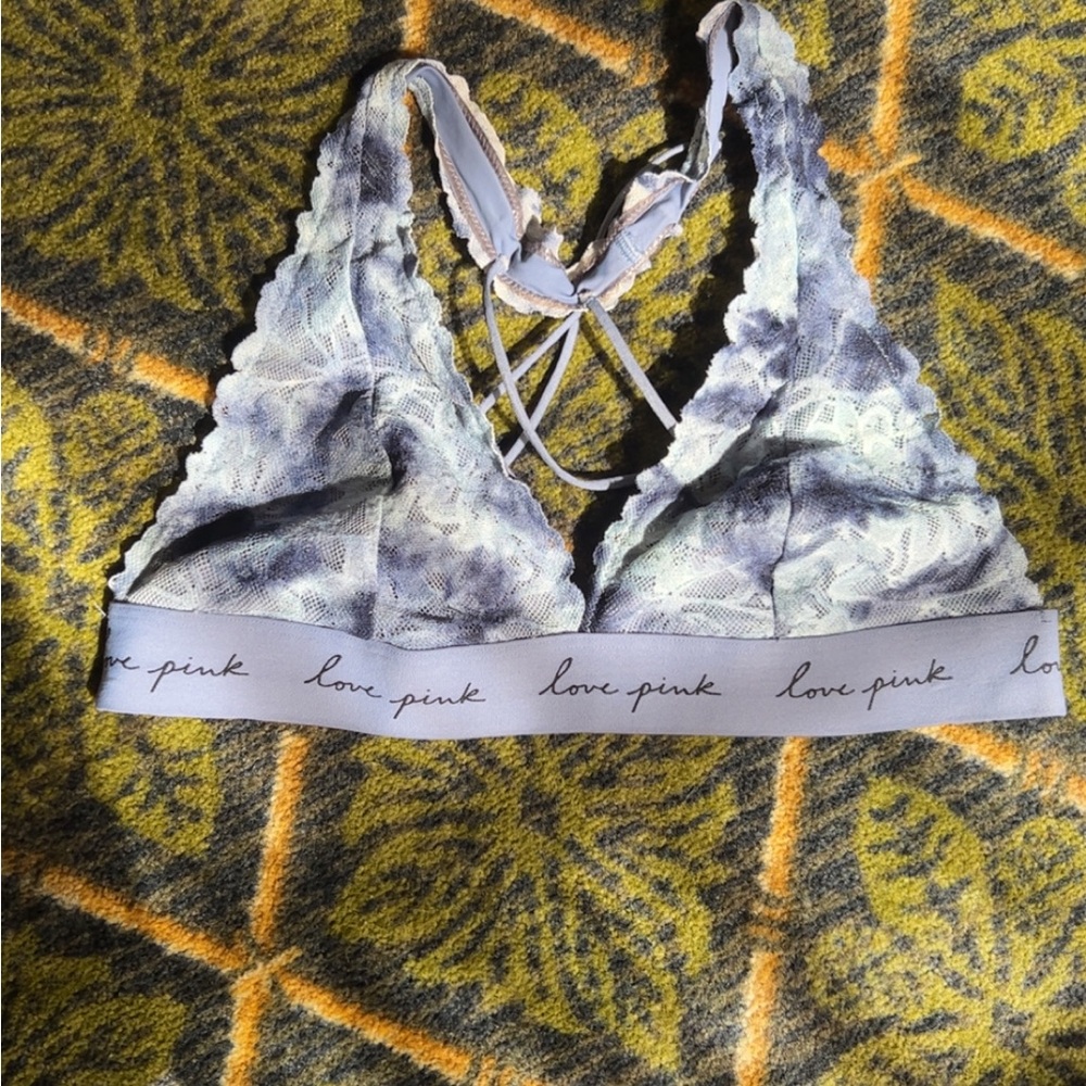 PINK Victoria's Secret Lavender Floral Lace Bralette